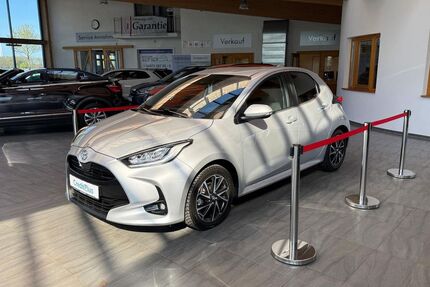 Toyota Yaris 44.459 km 14.990 &euro; Emsdetten 48282