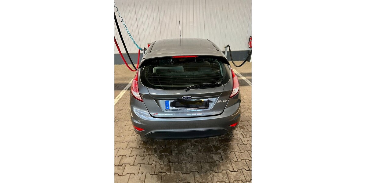Ford Fiesta 1.25 44.500 km 8.600 &euro; Hörstel 48477