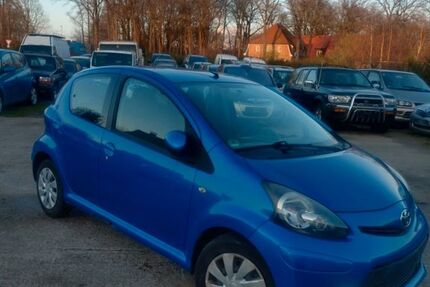 Toyota Aygo (X) 121.000 km 2.400 &euro; Rheine 48432