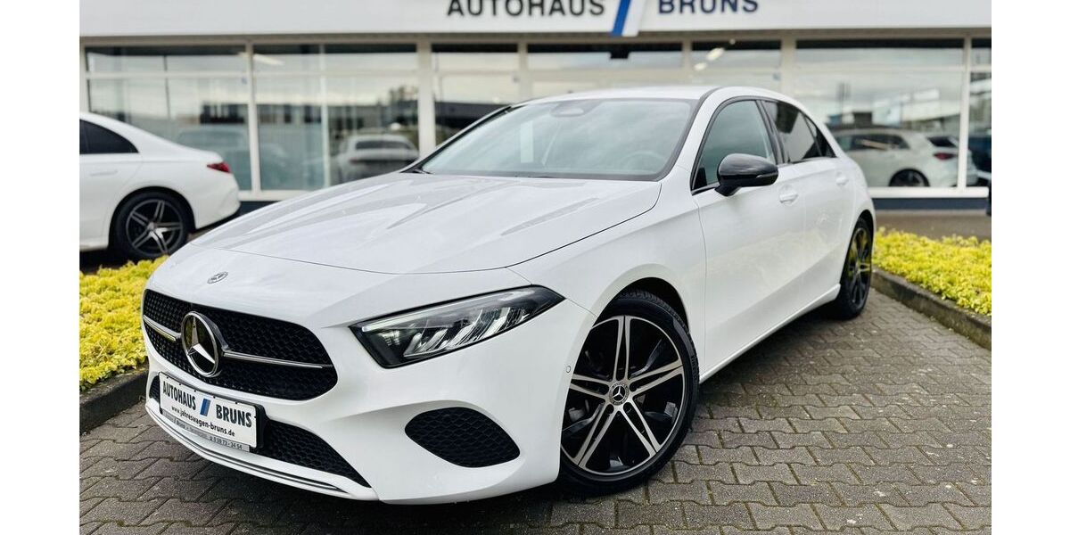 Mercedes-Benz A 180 15.205 km 27.990 &euro; Neuenkirchen 48485