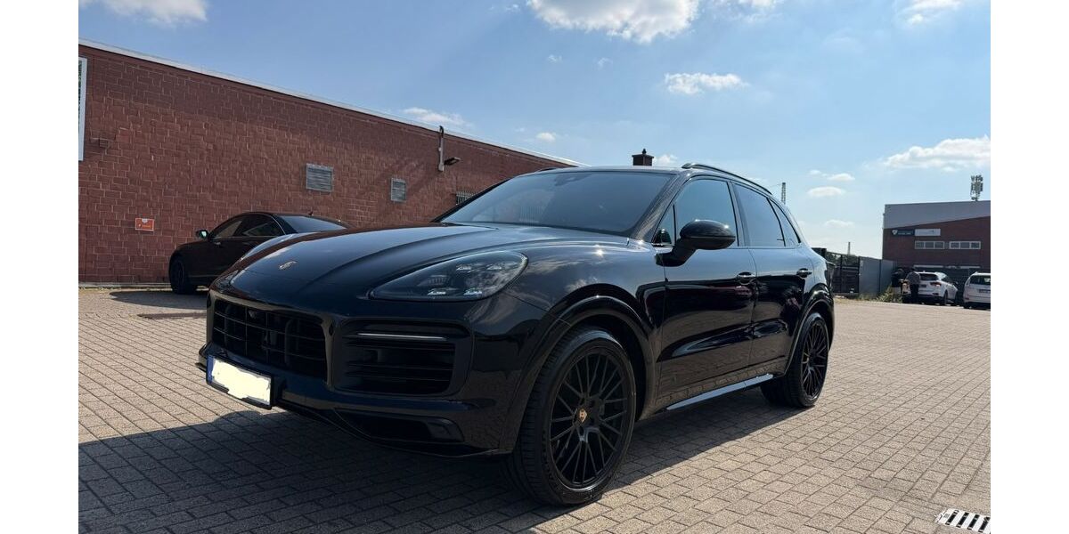 Porsche Cayenne 89.700 km 55.880 &euro; Ibbenbüren 49477
