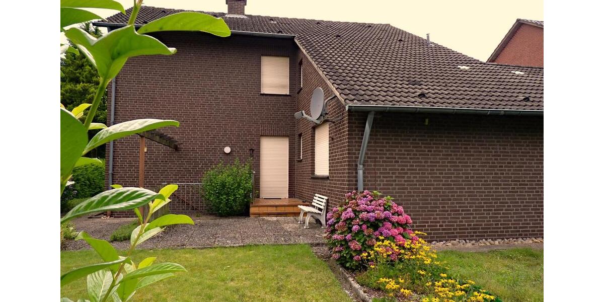 Einfamilienhaus Ibbenbüren Bockraden - 4 Zimmer, 150 m&sup2;, 330.000&euro; | Angebot:25236958