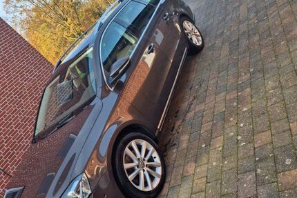 VW Passat Variant 205.000 km 7.700 &euro; Heek 48619