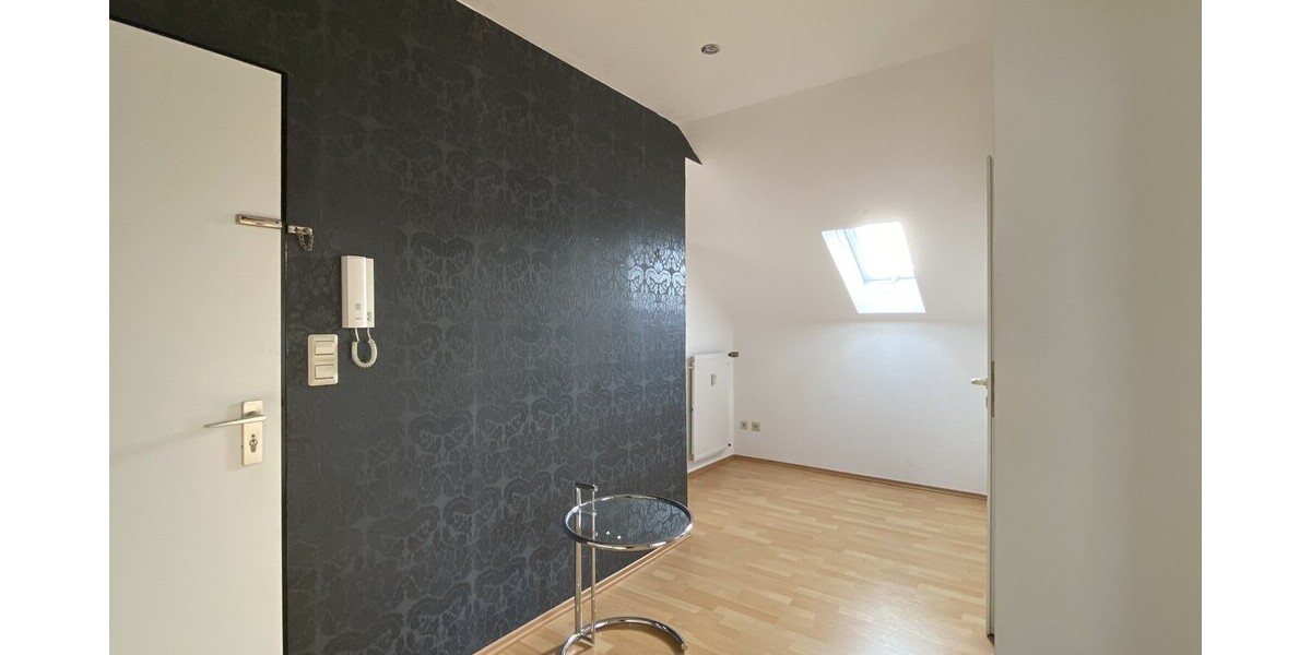 Großzügige 2-Zimmer Wohnung in guter Lage! - Dachgeschoßwohnung Rheine Rheine | Angebot:27705603