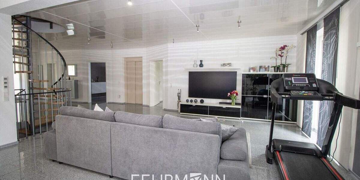 Einfamilienhaus Wettringen - 8 Zimmer, 328 m&sup2;, 699.000&euro; | Angebot:25668209