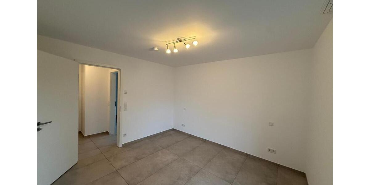 Erdgeschoßwohnung Ibbenbüren - 3 Zimmer, 80 m&sup2;, 980&euro; | Angebot:25420354