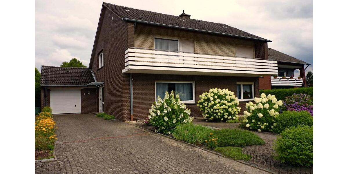 Einfamilienhaus Ibbenbüren Bockraden - 4 Zimmer, 150 m&sup2;, 330.000&euro; | Angebot:25236958