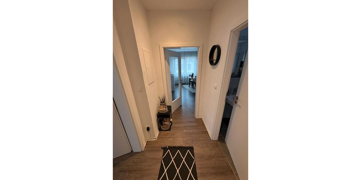 Etagenwohnung Lingen (Ems) Damaschke - 3 Zimmer, 90 m&sup2;, 725&euro; | Angebot:26007360