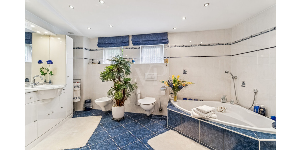 Stilvoller Bungalow mit Wintergarten & Kamin – Wohnen auf einer Ebene in idyllischer Lage - Einfamilienhaus Rheine / Elte Rheine | Angebot:26781763