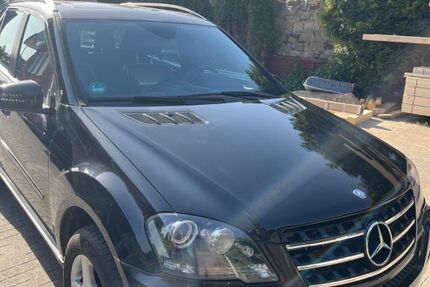 Mercedes-Benz ML 300 195.000 km 13.900 &euro; Hopsten 48496