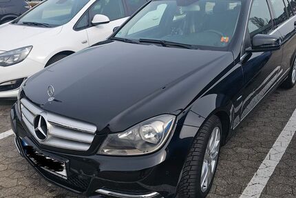 Mercedes-Benz C 220 220.000 km 9.300 &euro; Gronau 48599
