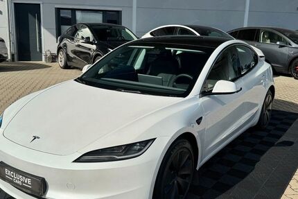 Tesla Model 3 98.444 km 41.750 &euro; Emsbüren 48488