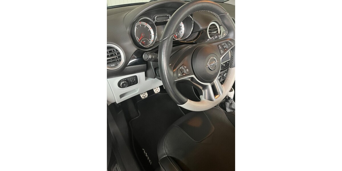 Opel Adam 49.229 km 10.200 &euro; Emsdetten 48282