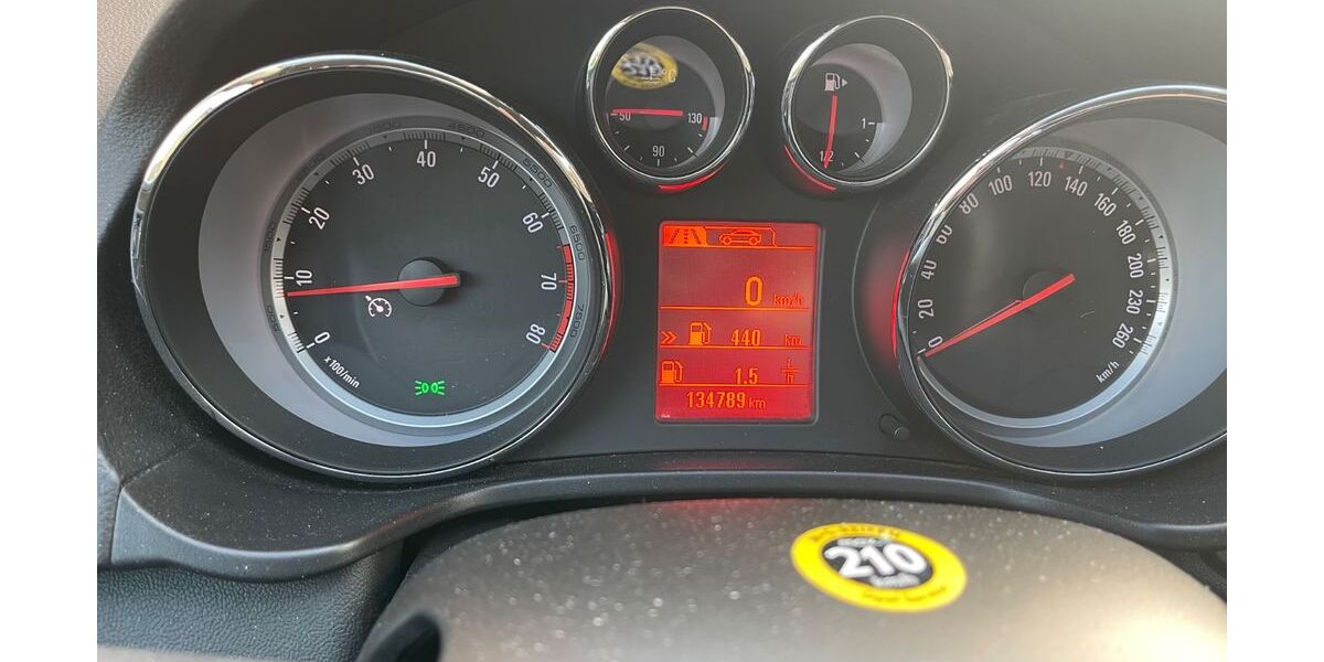 Opel Insignia 135.000 km 5.400 &euro; Hörstel 48477