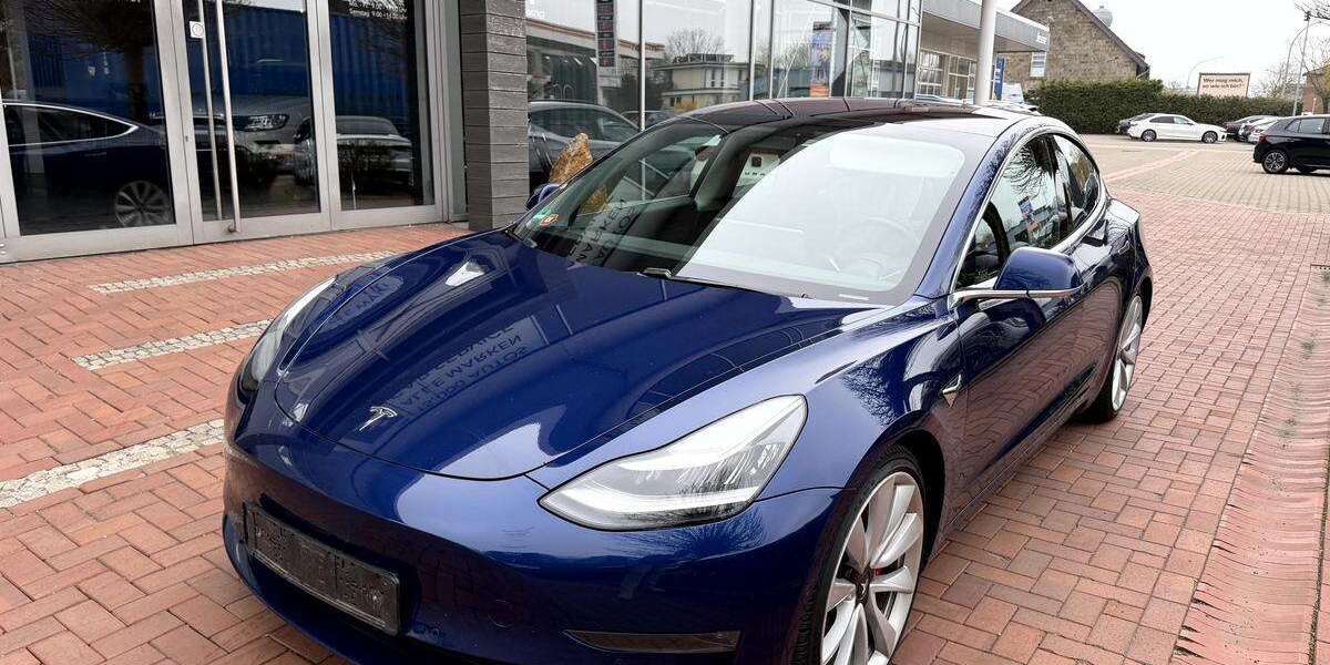 Tesla Model 3 110.000 km 21.990 &euro; Ibbenbüren 49477