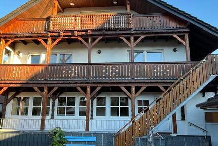 Haus Lingen (Ems) Gauerbach - 16 Zimmer, 360 m&sup2;, 35&euro; | Angebot:23198076