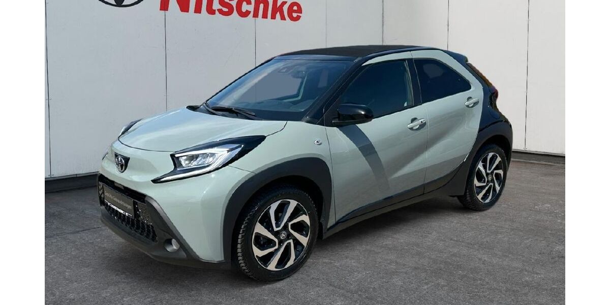 Toyota Aygo (X) 23.297 km 17.290 &euro; Rheine 48432