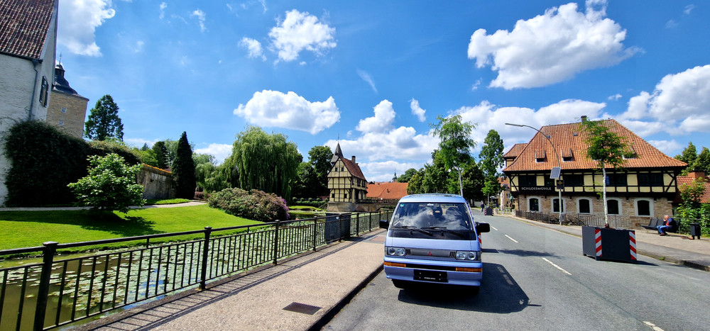 Mitsubishi L 300 Bus 46.652 km 21.199 &euro; Steinfurt 48565