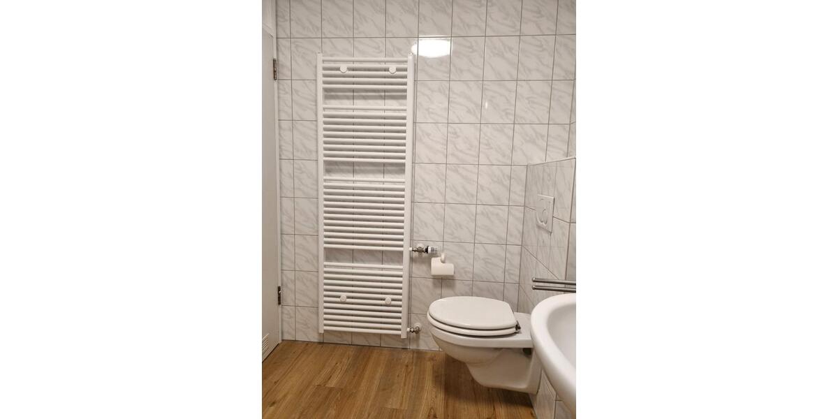 Etagenwohnung Lingen (Ems) - 3 Zimmer, 104 m&sup2;, 930&euro; | Angebot:26041131