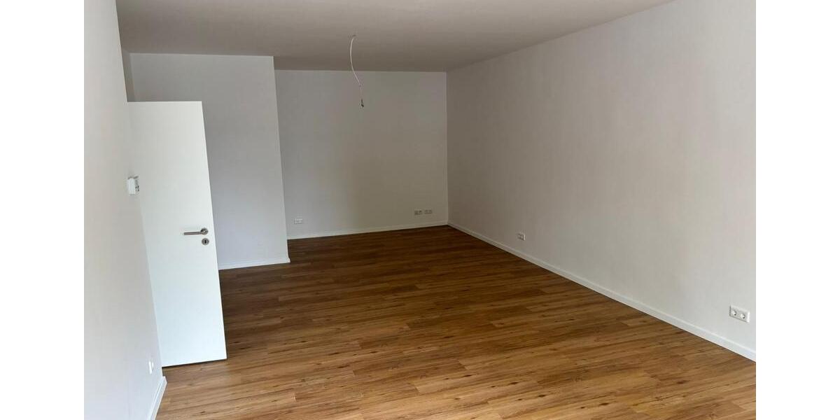 Erdgeschoßwohnung Gronau (Westfahlen) - 2 Zimmer, 80 m&sup2;, 700&euro; | Angebot:25538861