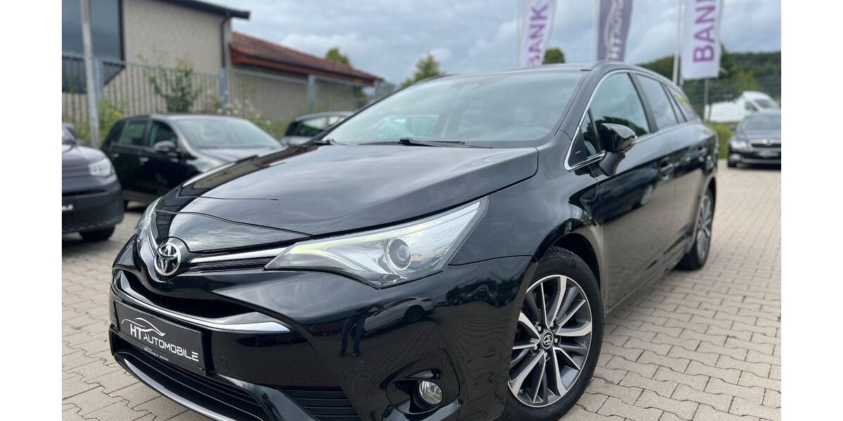 Toyota Avensis 149.000 km 9.999 &euro; Ibbenbüren 49477