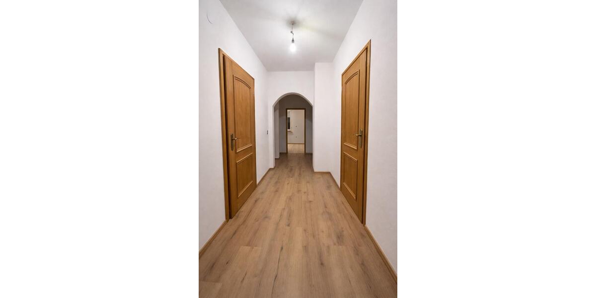 Erdgeschoßwohnung Bad Bentheim - 3 Zimmer, 100 m&sup2;, 1.250&euro; | Angebot:26697600