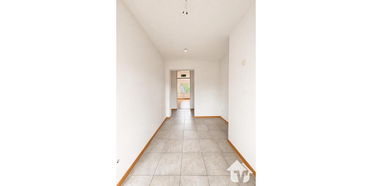Etagenwohnung Lingen (Ems) Damaschke - 3 Zimmer, 101 m&sup2;, 800&euro; | Angebot:26634836