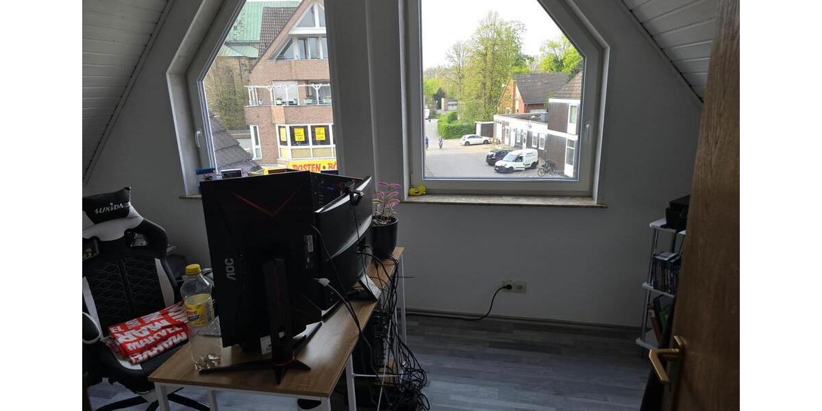 Dachgeschoßwohnung Salzbergen - 3 Zimmer, 82 m&sup2;, 650&euro; | Angebot:26692406
