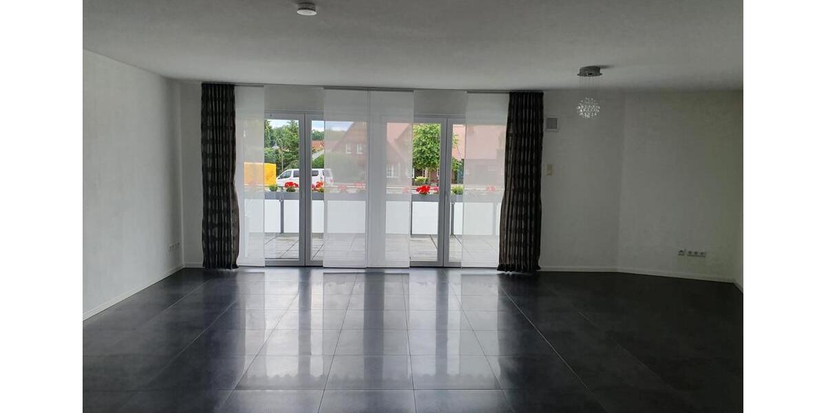 Hochparterre Spelle - 3 Zimmer, 101 m&sup2;, 1.000&euro; | Angebot:27596498