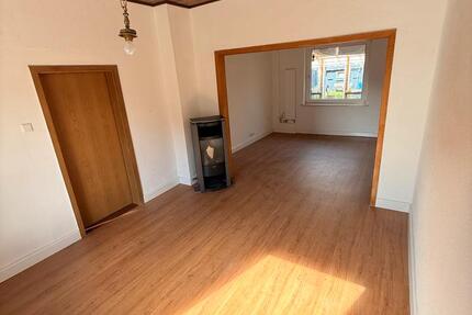 Haus Ochtrup - 3 Zimmer, 130 m&sup2;, 1.400&euro; | Angebot:26126559