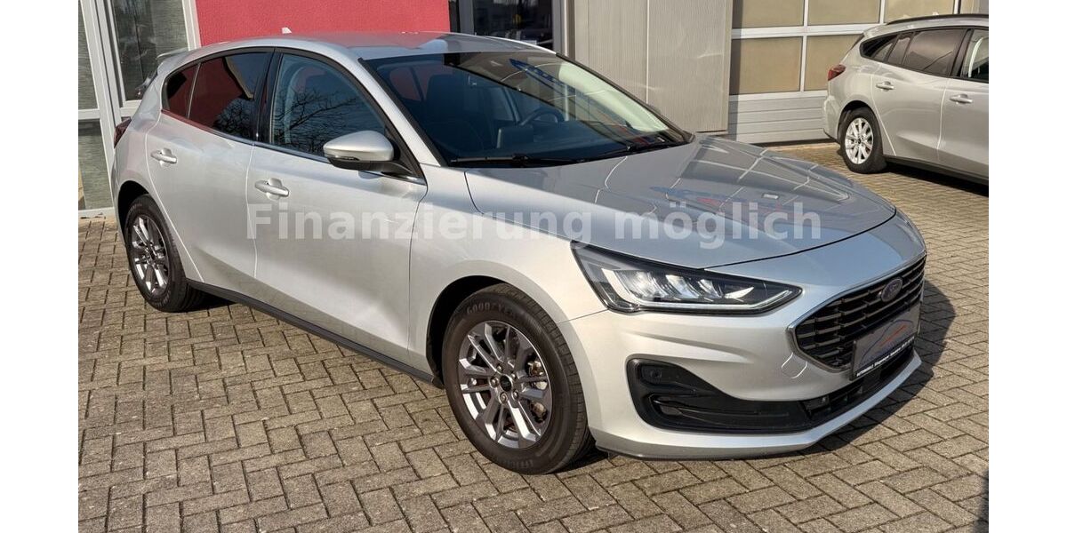 Ford Focus 51.955 km 16.990 &euro; Ibbenbüren 49479