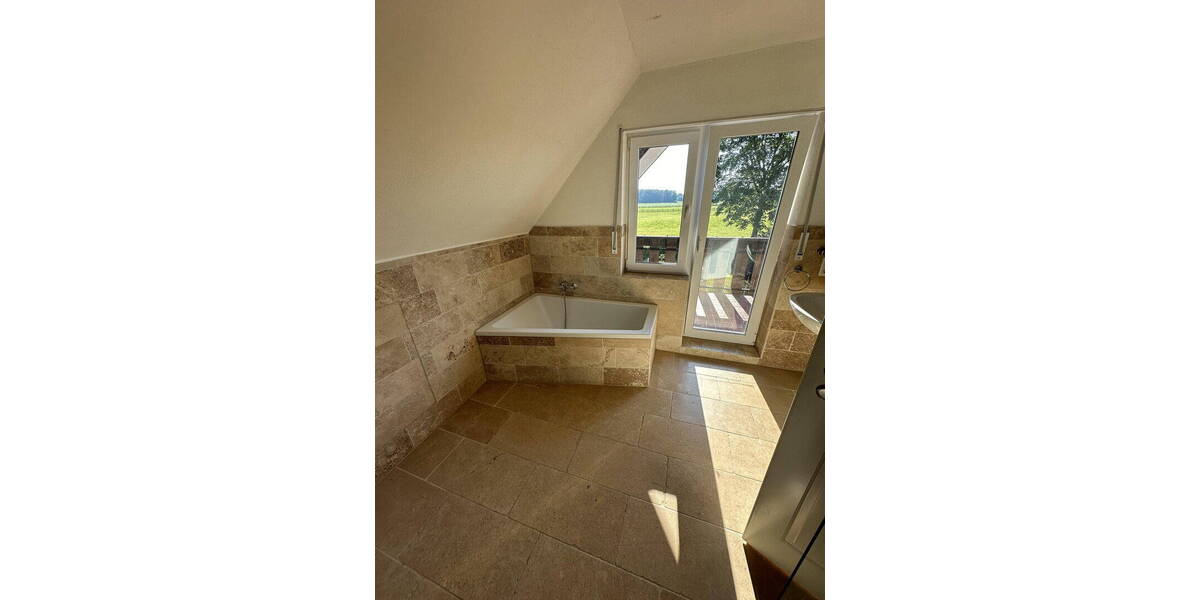 Etagenwohnung Nordwalde - 6 Zimmer, 150 m&sup2;, 1.350&euro; | Angebot:26807058