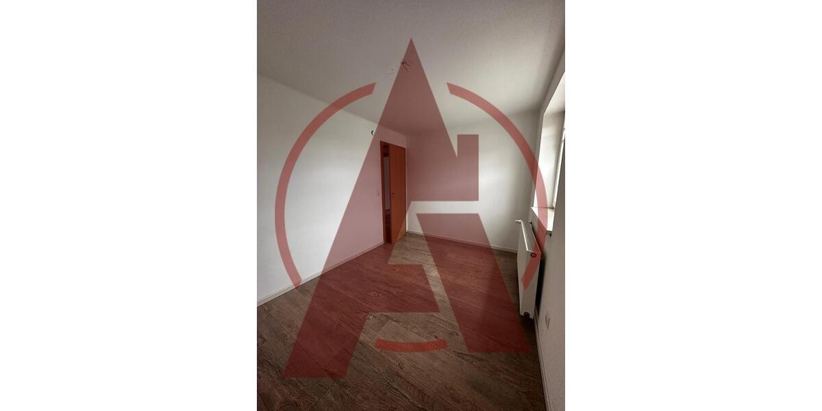 Einfamilienhaus Lingen (Ems) - 6 Zimmer, 140 m&sup2;, 1.150&euro; | Angebot:24845548