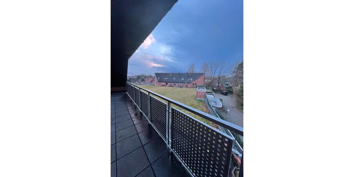 Dachgeschoßwohnung Lingen (Ems) - 3 Zimmer, 86 m&sup2;, 750&euro; | Angebot:25754003