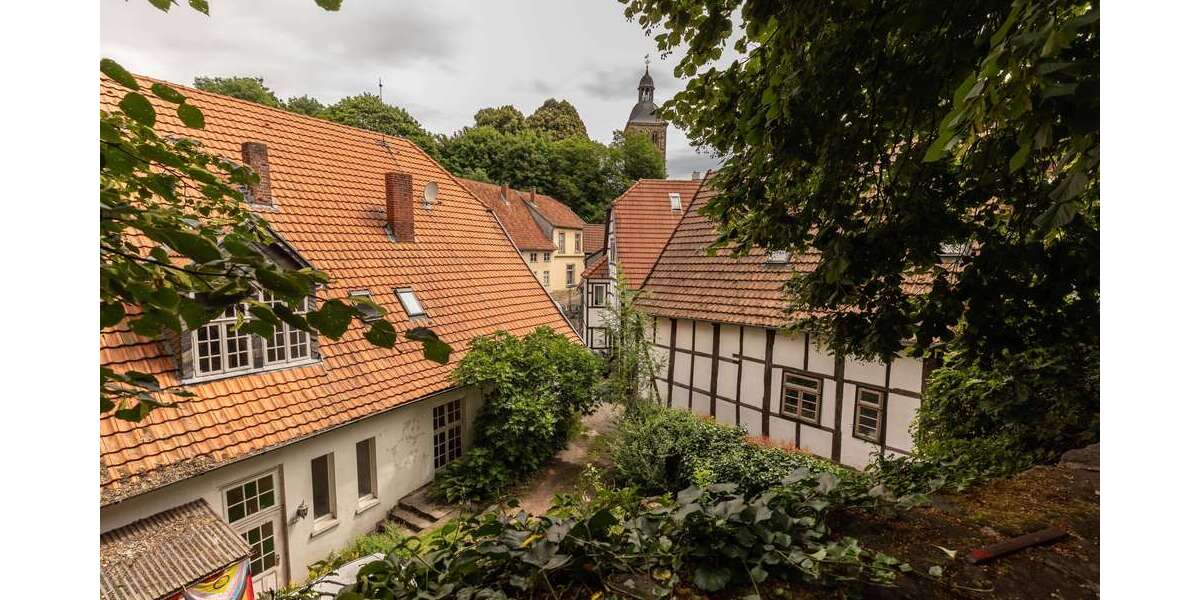 Einfamilienhaus Tecklenburg - 12 Zimmer, 284 m&sup2;, 380.000&euro; | Angebot:23509377