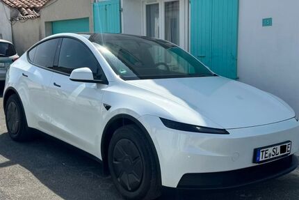 Tesla Model Y 13.500 km 39.450 &euro; Altenberge 48341