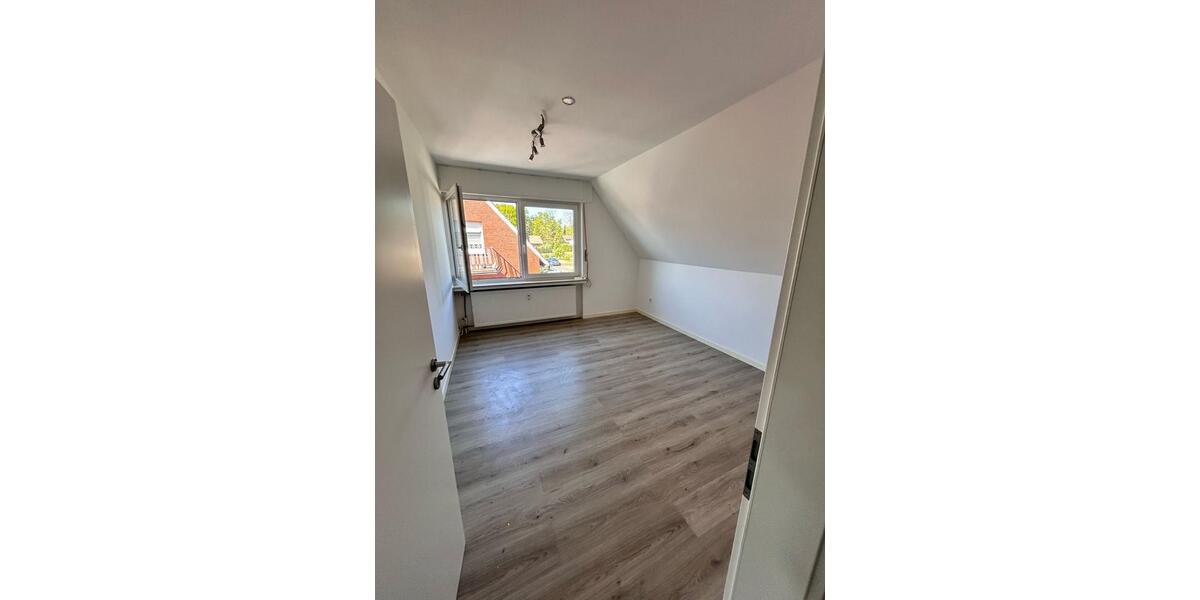 Doppelhaushälfte Bad Bentheim - 10 Zimmer, 186 m&sup2;, 350.000&euro; | Angebot:26289207