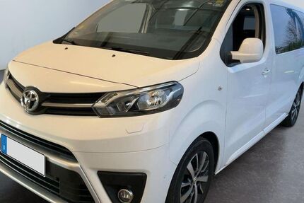 Toyota Proace (Verso) 69.134 km 31.999 &euro; Altenberge 48341