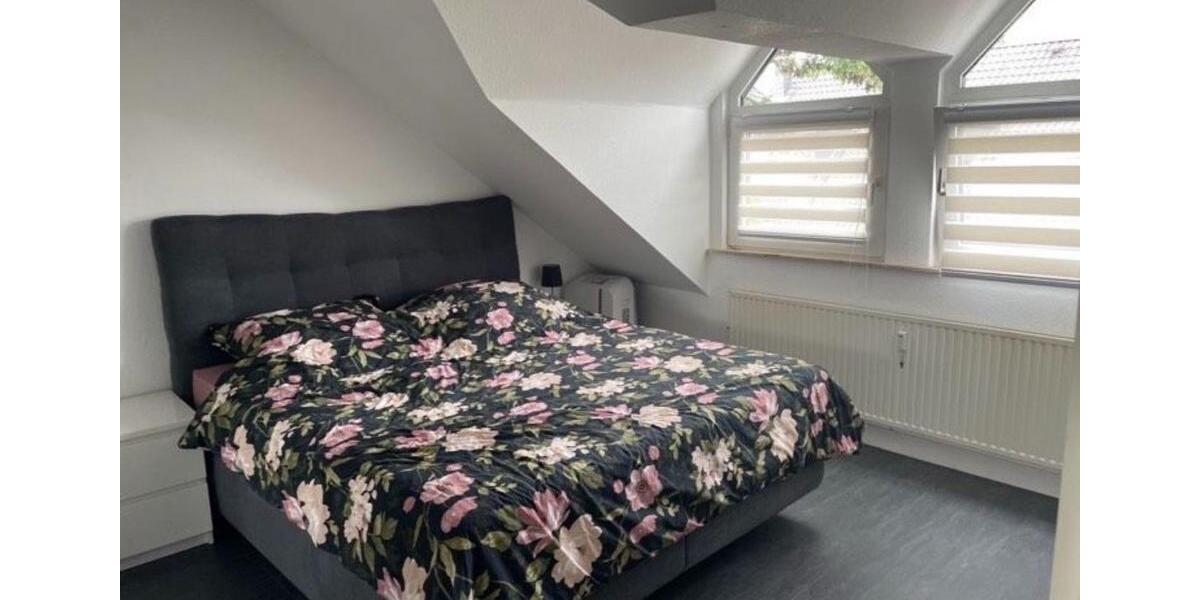 Dachgeschoßwohnung Rheine Altenrheine - 2.5 Zimmer, 81 m&sup2;, 900&euro; | Angebot:26629594