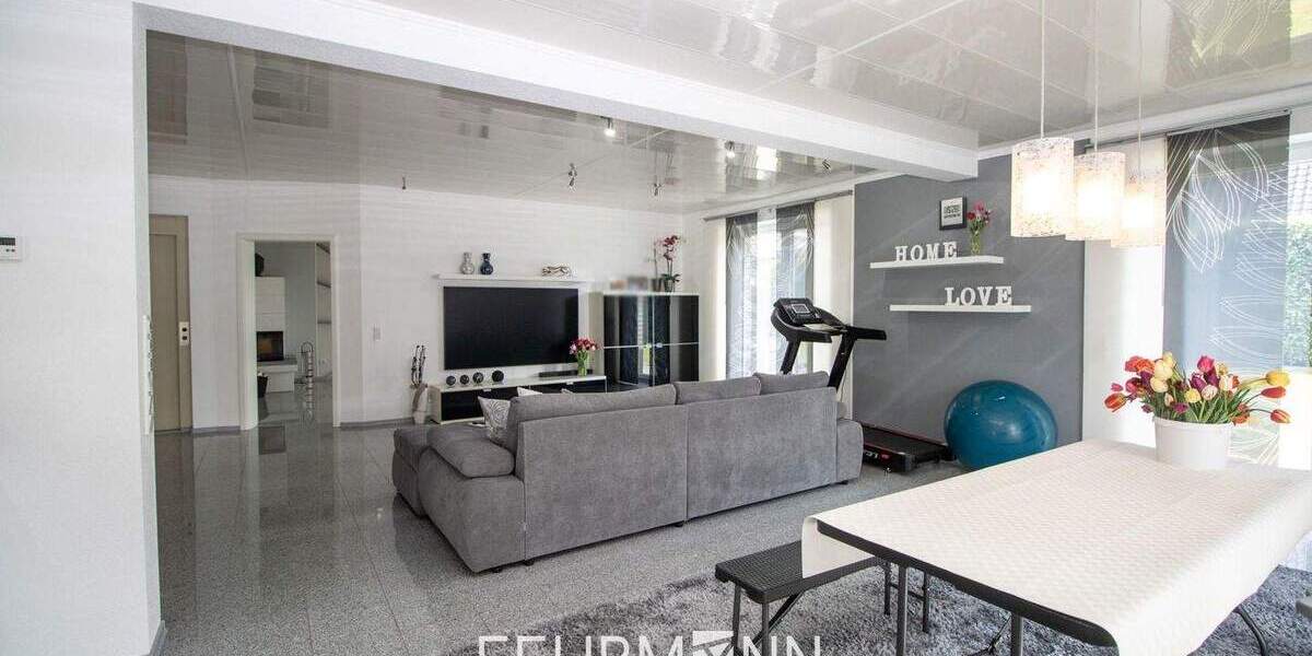 Einfamilienhaus Wettringen - 8 Zimmer, 328 m&sup2;, 699.000&euro; | Angebot:25668209