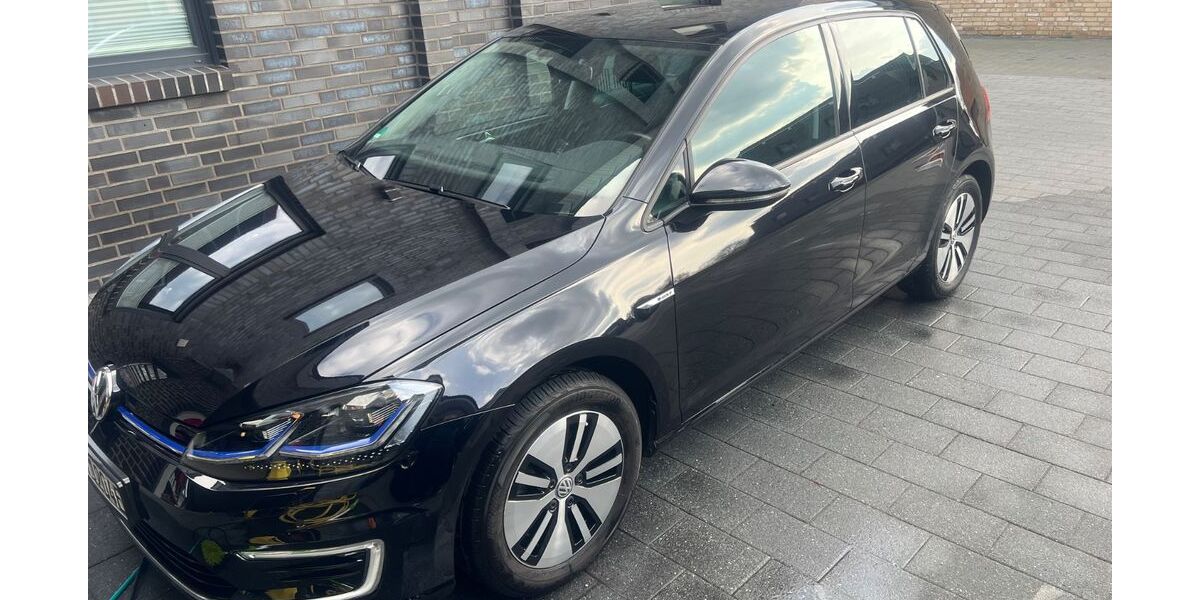 VW Golf 55.000 km 17.990 &euro; Gronau 48599