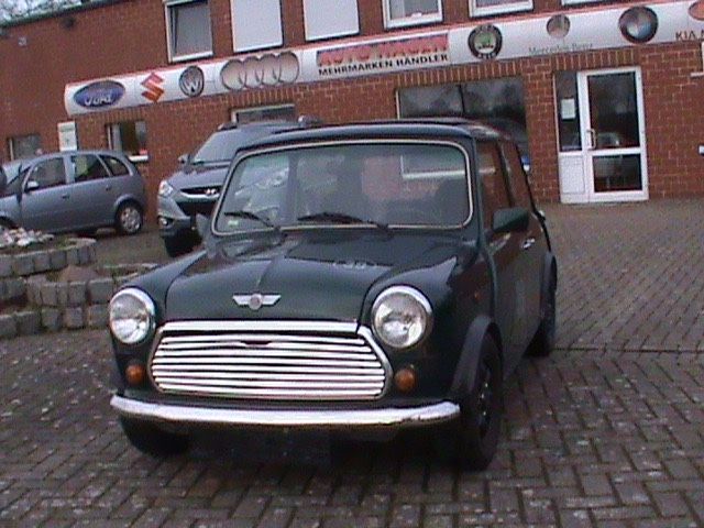 Mini Cooper 68.000 km 5.600 &euro; Schale 48496