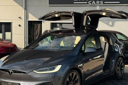 Tesla Model X 90.222 km 82.750 &euro; Emsbüren 48488