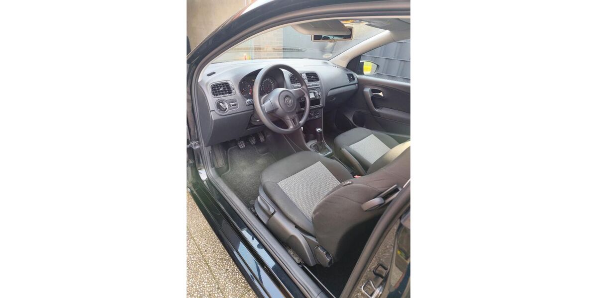 VW Polo 152.124 km 4.600 &euro; Ibbenbüren 49477