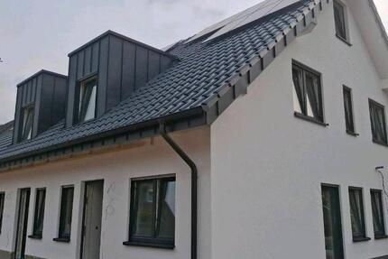 Haus Heek - 5 Zimmer, 123 m&sup2;, 1.500&euro; | Angebot:26254375