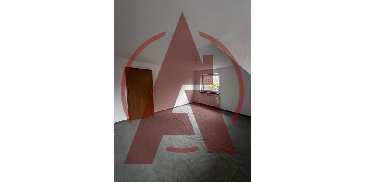 Einfamilienhaus Lingen (Ems) - 6 Zimmer, 140 m&sup2;, 1.150&euro; | Angebot:24845548