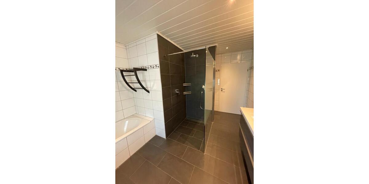 Etagenwohnung Rheine Gellendorf - 4 Zimmer, 170 m&sup2;, 1.496&euro; | Angebot:27609210
