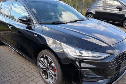 Ford Focus 95.156 km 14.990 &euro; Ibbenbüren 49479