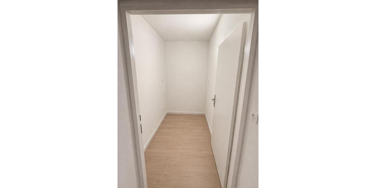 Etagenwohnung Spelle - 3 Zimmer, 122 m&sup2;, 1.200&euro; | Angebot:27565206
