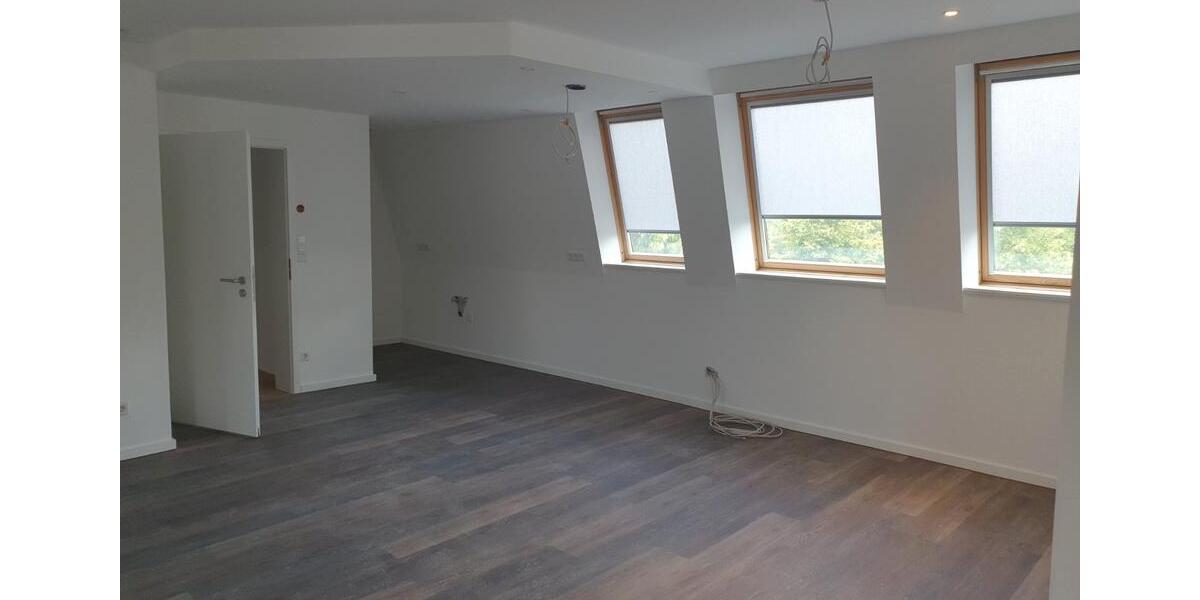Dachgeschoßwohnung Rheine Altenrheine - 3 Zimmer, 92 m&sup2;, 890&euro; | Angebot:26068679